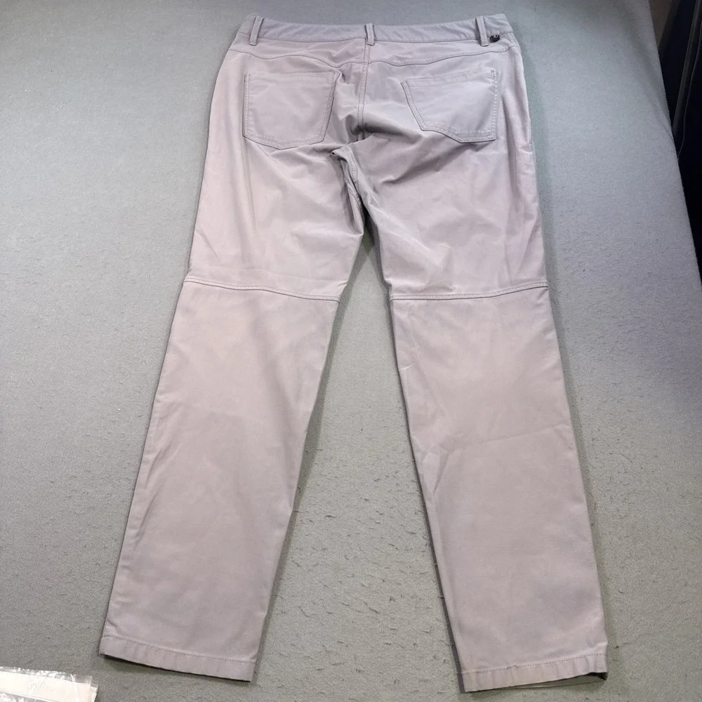7 Diamonds Momentum Performance Shorts Mens 32 GRAY Stretch Golf Casual